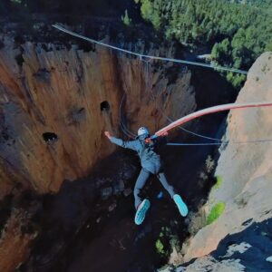 Wild Jump rope jump y puenting en Montanejos