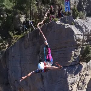 1 salto de pies - Montanejos
